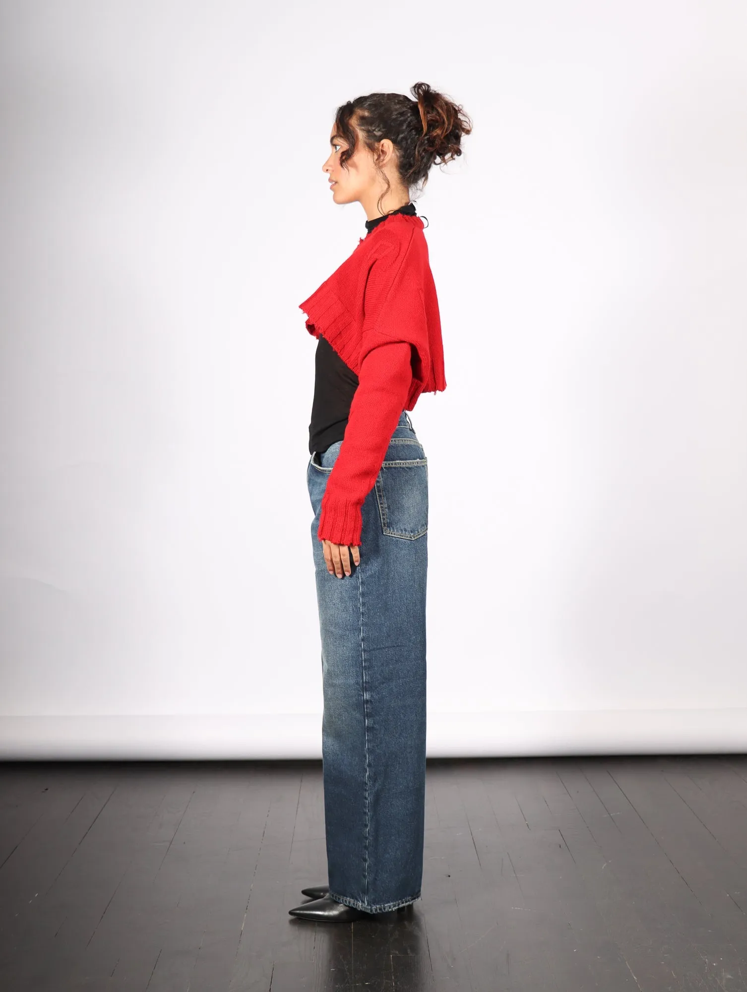 Cropped Pullover in Red by Serien°umerica