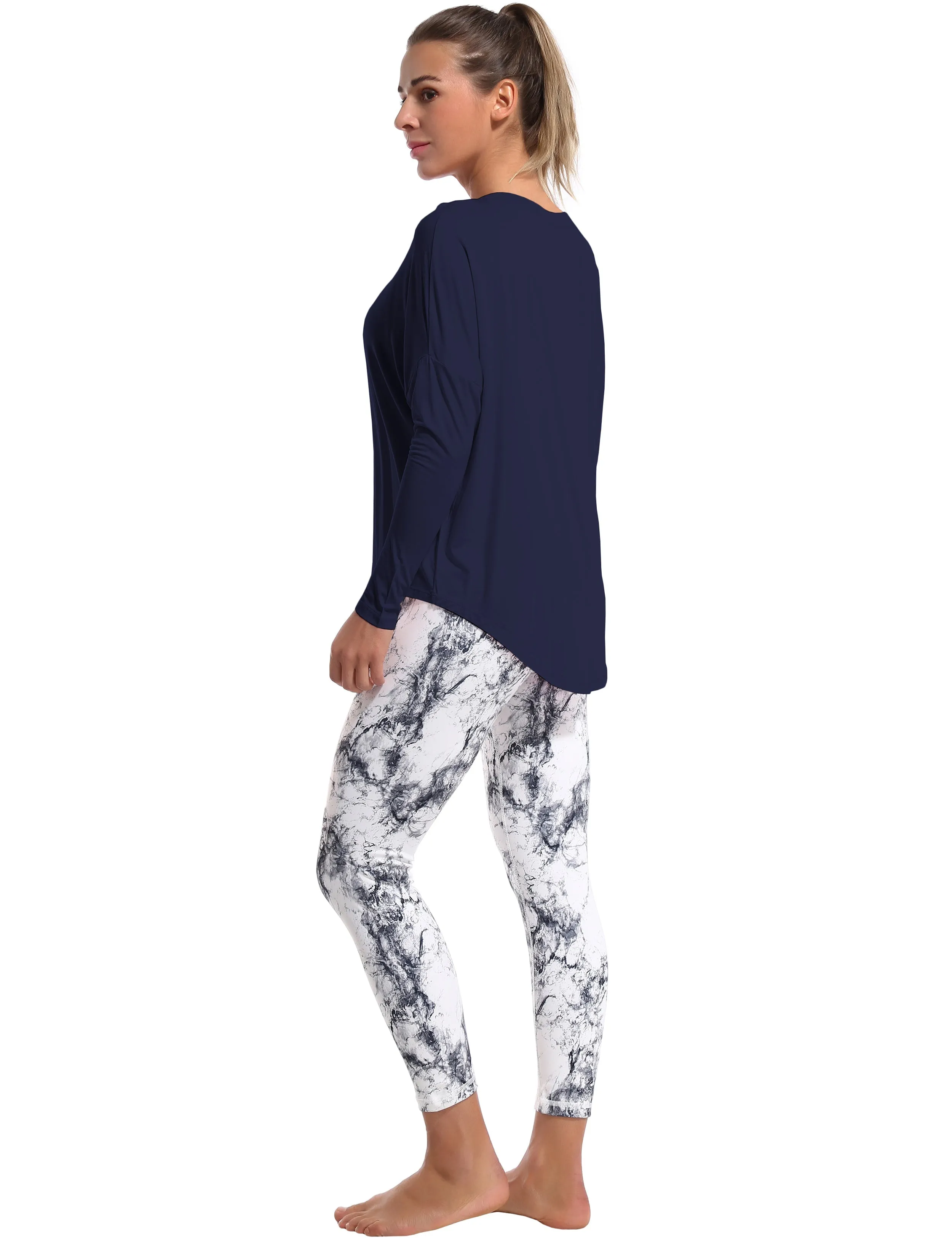 Running Batwing Tunic Tops darknavy_Running