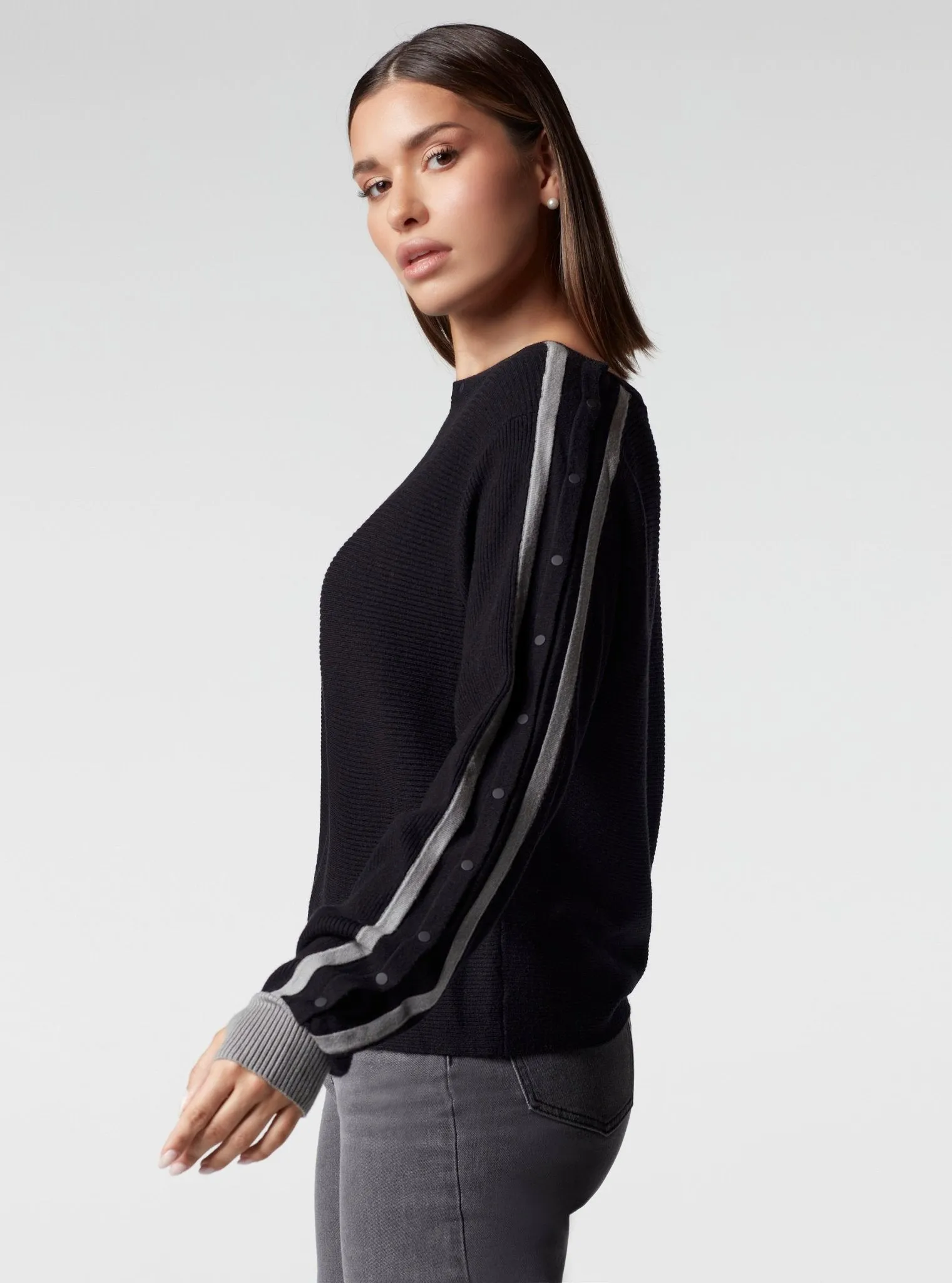 SPORTY PORTOLA SWEATER